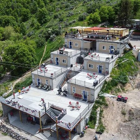 Lovely Lava Hot Springs Studio, Walk To Pools Exterior photo